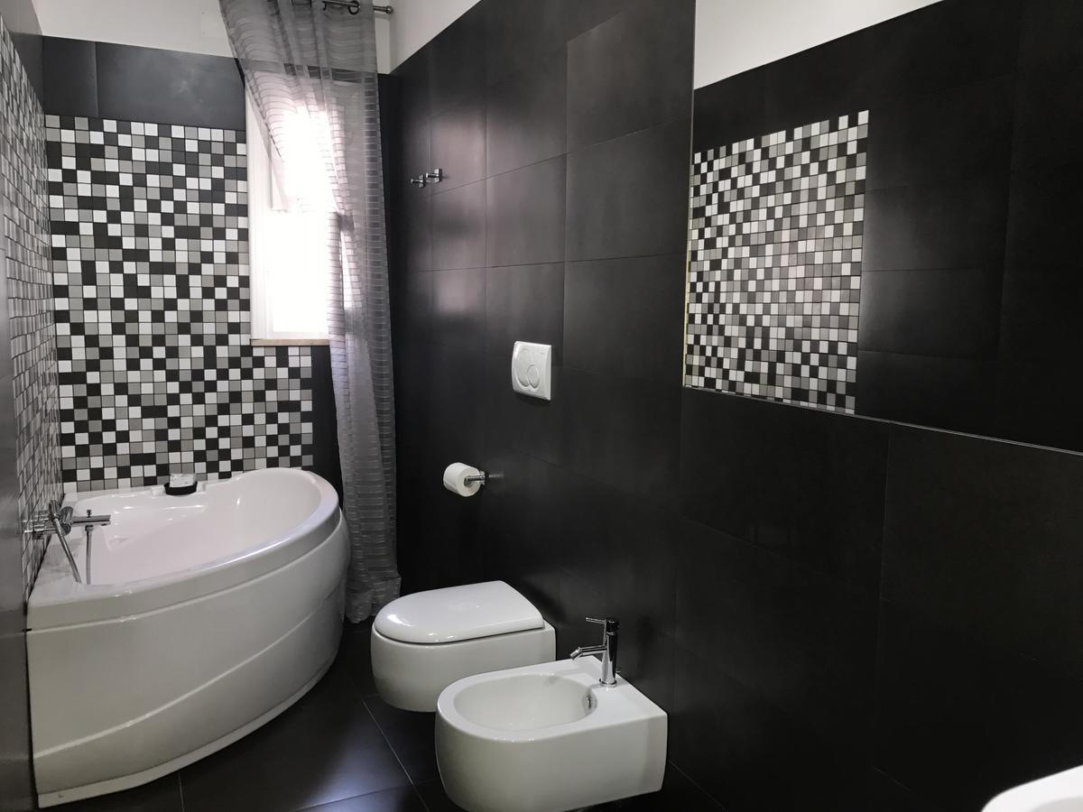 B&B National 5 Bari Buitenkant foto